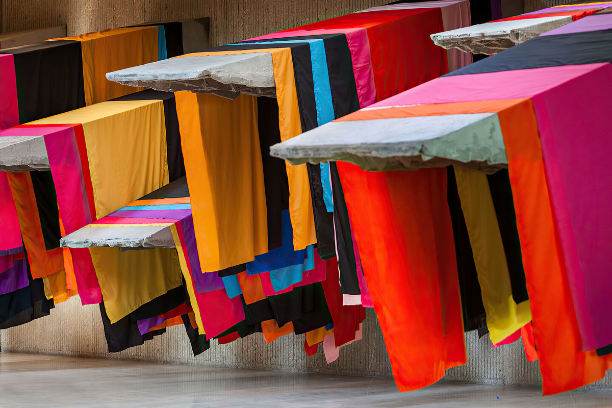 Phyllida Barlow-Frontier