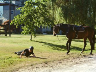 Jeff Wall, Fallen rider, 2022. Inkjet print, 74 ⅞ × 98 ⅞ inches (190 × 251 cm), edition of 3 + 1 AP, © Jeff Wall, Courtesy the artist and Gagosian