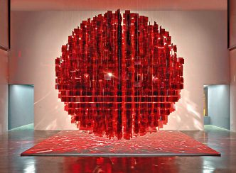 Julio Le Parc, Sphère rouge, 2001-12, Julio Le Parc © 2016 Artists Rights Society (ARS)-New York / ADAGP-Paris, Photo: André Morin, Courtesy the artist and Pérez Art Museum Miami