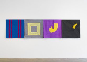 Richard Tuttle, The Critical Edge I, 2015, Fabric, wood, nails, hand-sewn brown thread, graphite, four black MDF panels and four fabric elements, 91.4 cm x 368.3 cm x 7.6 cm, © Richard Tuttle, Courtesy The Pace Gallery