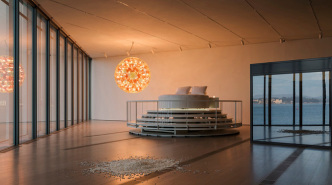 Carsten Höller, Elevator Bed, 2010, Steel, electric scissor lift, wooden panels, acrylic panels, operational controls, wiring, various furnishings, mattress, bedding, LED and incandescent light bulbs, Photo: © Attilio Maranzano, Collection of Thyssen-Bornemisza Art Contemporary-Vienna