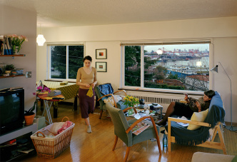 Jeff Wall, A view from an apartment, 2004-2005, Transparency in lightbox, 167 x 244 cm, © Jeff Wall, Courtesy the artist and Kunsthalle Mannheim