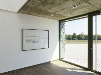 Richard Long, A Three Day Bicycle Ride, 1982, Silkscreen, 106 x 154 cm, Konrad Fischer Galerie-Düsseldorf, Photo: Stefan Hostettler, © VG Bild-Kunst-Bonn 2018, Courtesy the artist and Thomas Schütte Stiftung