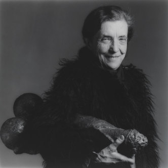 Robert Mapplethorpe, Louise Bourgeois, 1982, Gelatin silver print, 38.7 x 38.6 cm, Solomon R. Guggenheim Museum-New York, Gift, The Robert Mapplethorpe Foundation 96.4367, © Robert Mapplethorpe Foundation. Used by permission