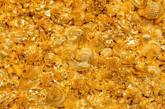 XU ZHEN®, Under Heaven-Gold-0102MQ1809, (Detail), 2016-2018, Oil on canvas, gold foil, aluminium, 160 × 130 cm, Courtesy the Artist and Perrotin