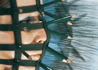 Rebecca Horn, Pencil Mask, 1973 (Filmstill), 16 mm (digitised), color, sound, Rebecca Hom Collection, © 2019: Rebecca Hom/ProLitteris-Zurich