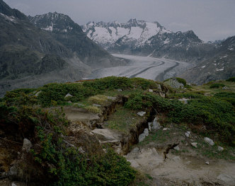 Yann Mingard, Untitled, chapter Great Aletsch Glacier, Great Aletsch Glacier, Moosfluh, Switzerland, 2017, © Yann Mingard, Courtesy Parrotta Contemporary Art