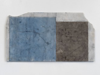 Brice Marden, Years 3, 2011, Oil on marble, 44.1 x 80 x 2.2 cm, © 2020 Brice Marden/Artists Rights Society (ARS), New York Photo: Rob McKeever, Courtesy Gagosian