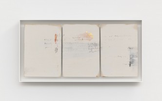 Edmund de Waal, cold mountain, I, 2020 Kaolin, gold leaf, graphite, compressed charcoal, and oil stick on oak and ash, in aluminum frame, 25 × 49 × 5 cm, © Edmund de Waal, Courtesy the artist and Gagosian