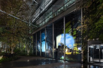 Sarah Sze, Night into Day, View from the exhibition at the Fondation Cartier pour l'art contemporain from the garden, 2020, Photo © Luc Boegly