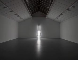 Installation view “Dan Flavin - title “monument” for V. Tatlin, Galerie kamel mennour-Paris, Courtesy Galerie kamel mennour