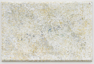 Sam Gilliam, Morning Rush, 2021, Acrylic, tin, and aluminum granules on canvas, 48 x 72 x 2 3/4 inches / 121.9 x 182.9 x 7 cm, © Sam Gilliam, courtesy the Artist and David Kordansky Gallery