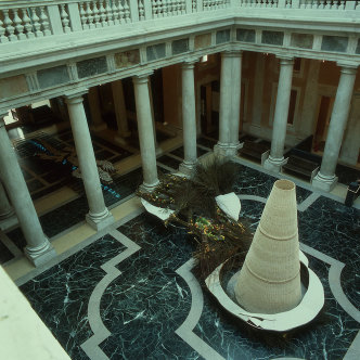 Mario Merz, Installation at the exhibition "The Arcimboldo Effect" at Palazzo Grassi, 1987, © Adagp, Paris, 2021, Photo: Salvatore Licitra