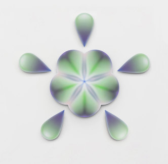 Li Shurui, Making Up for Lost Spring No. 49, 2021, acrylic on canvas over board, 31-1/2" (80 cm), flower, diameter, 15-9/16" × 8-11/16" (39.5 cm × 22.1 cm), 5 petals, length by width, each © Li Shurui, courtesy Pace Gallery and WHITE SPACE BEIJING