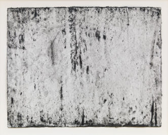 Richard Serra, Ramble 3-54, 2015, Litho crayon and pastel powder on handmade paper, 50,2 x 64,1 cm, Collection of the artist, Artwork © Richard Serra/Artists Rights Society (ARS), New York, Photo: Robert McKeever