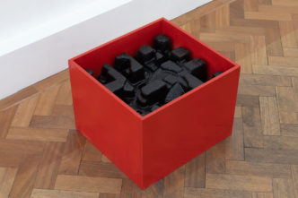 Jan Vorisek, Untitled (Vein), 2022, Wood, cardboard, paint, lacquer, 32 × 43.5 × 40.5 cm, © Jan Vorisek, Courtesy the artist and Arcadia Missa