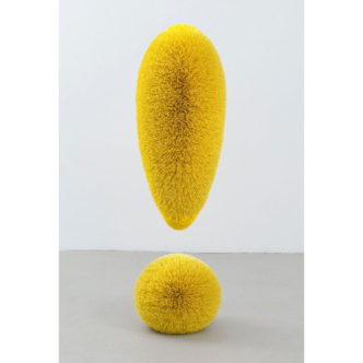 Richard Artschwager, Exclamation Point (Yellow), 2001, Plastic bristles on a poplar core painted with latex, 65 x 22 x 22 in, 165.1 x 55.9 x 55.9 cm, Edition of 3, © 2022 The Estate of Richard Artschwager / Artists Rights Society (ARS), New York, Photo: Rob McKeever, Courtesy Gagosian