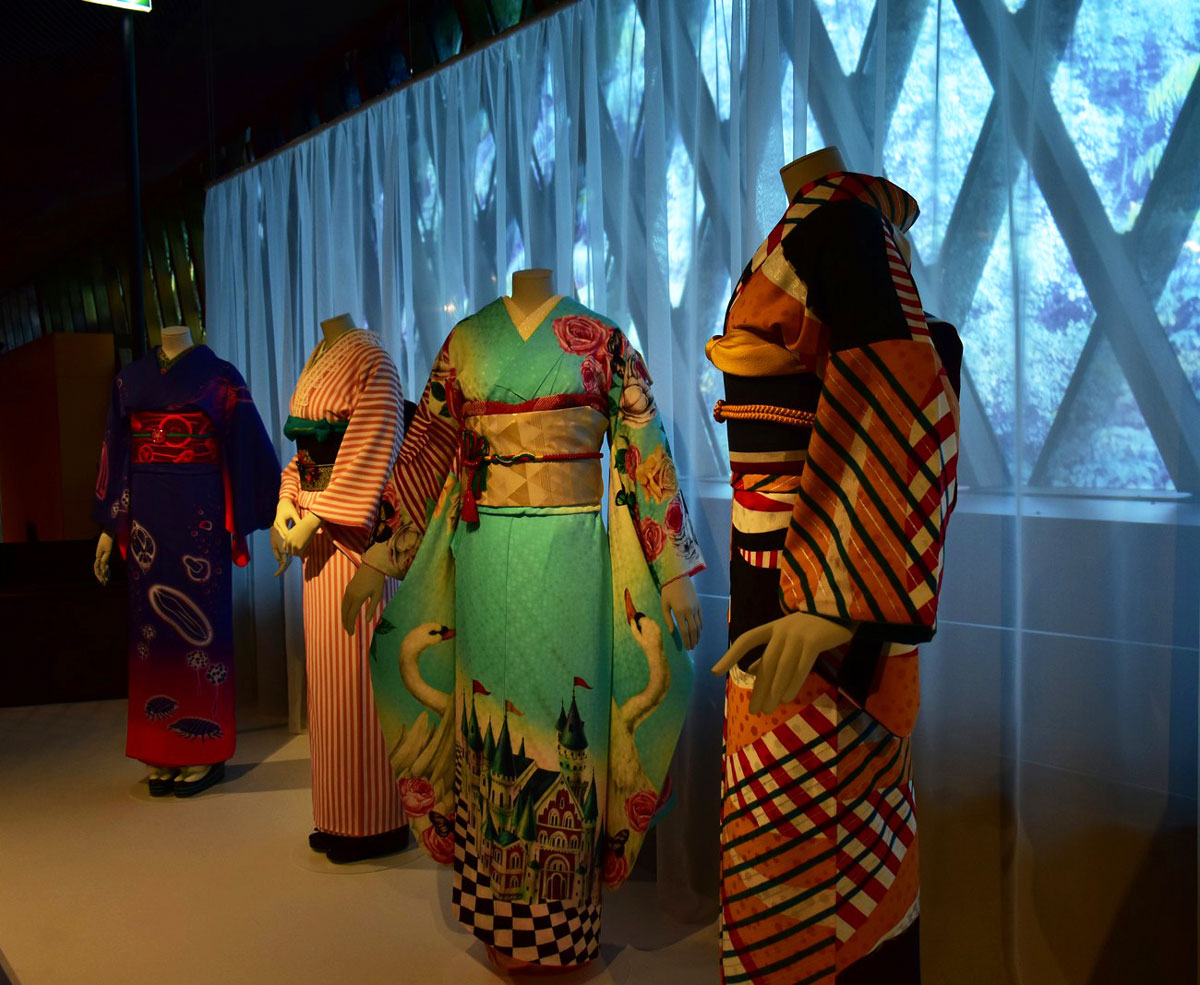 TRAVELER’S DIARY: Kimono, Part II – dreamideamachine ART VIEW