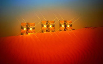 Heinz Mack, light reflectors in the Wahiba Desert, 1997, Oman Photo: Heinz Mack © VG Bild-Kunst, Bonn, 2023