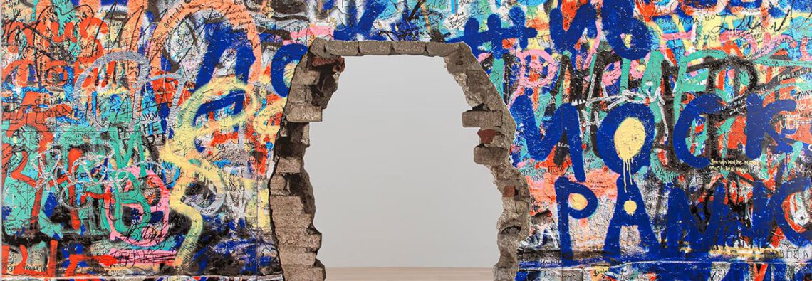 Michelangelo Pistoletto, Breccia nel grande muro, 2024, Silkscreen on super mirror stainless steel in three parts, 98⁷⁄₁₆ × 157¹³⁄₁₆ inches (250 × 400.8 cm), © Michelangelo Pistoletto, Courtesy the artist and Lévy Gorvy Dayan Gallery